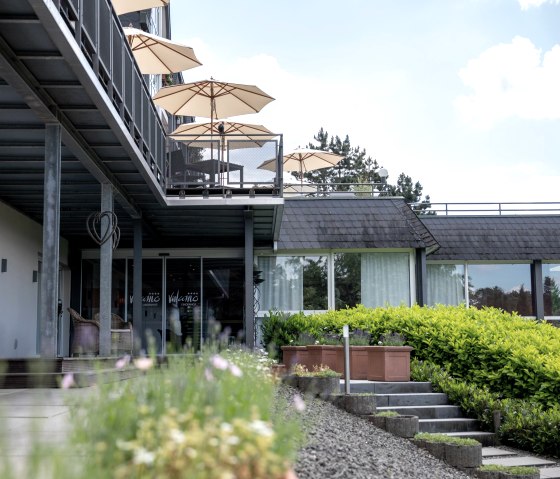 Vue extérieure de l'hôtel, © Hotel Vulcano Lindenhof