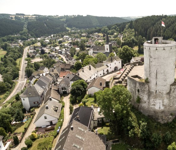 Eifelsteig-Partnerweg Burgenroute, Burg Reifferscheid, © Eifel Tourismus GmbH - Dominik Ketz