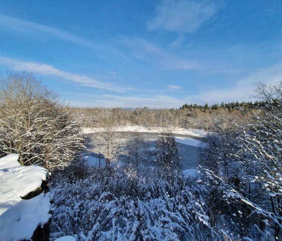 Blick auf den Windsborn Kratersee im Winter, © GesundLand Vulkaneifel GmbH