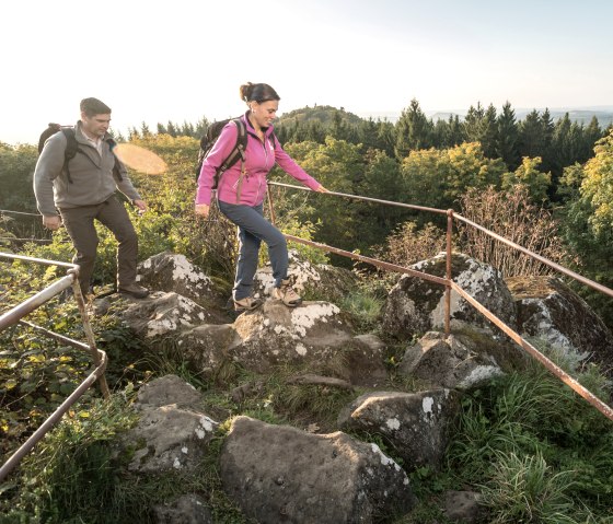 et-2017-122-gerolsteiner-felsen-und-keltenpfad-dietzenley-eifel-tourismus-gmbh-dominik-ketz, © Eifel Tourismus GmbH, Dominik Ketz