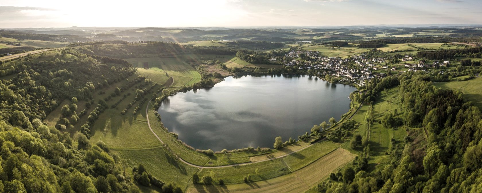 Schalkenmehrener Maar, © Eifel Tourismus GmbH, D. Ketz