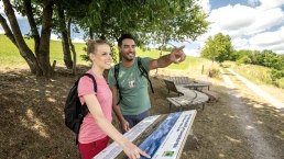 Aire de repos et de découverte sur le sentier de l'Eifel, © Eifel Tourismus GmbH, Dominik Ketz