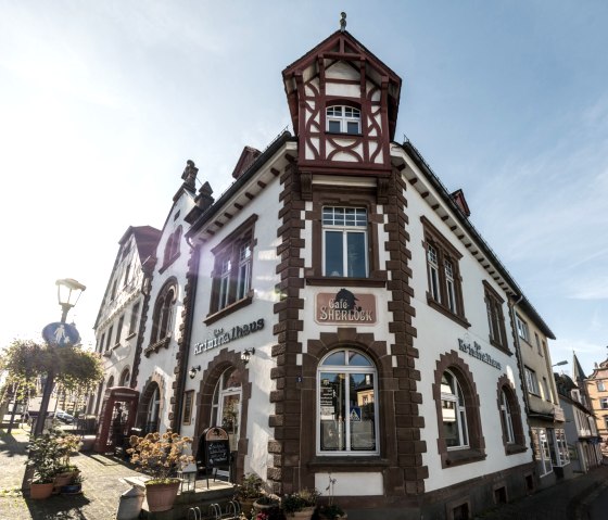Café Sherlock in der Krimi-Hauptstadt Hillesheim, © Eifel Tourismus GmbH, D. Ketz