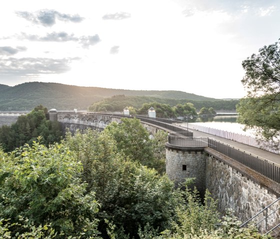 Urfttalsperre auf der Etappe 4 des Eifelsteigs, © Eifel Tourismus/D. Ketz