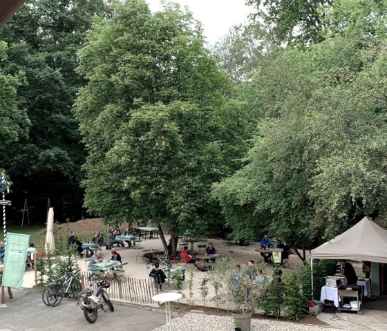 Gemütlicher Biergarten am Waldschlößchen, © Pleiner Biermanufaktur