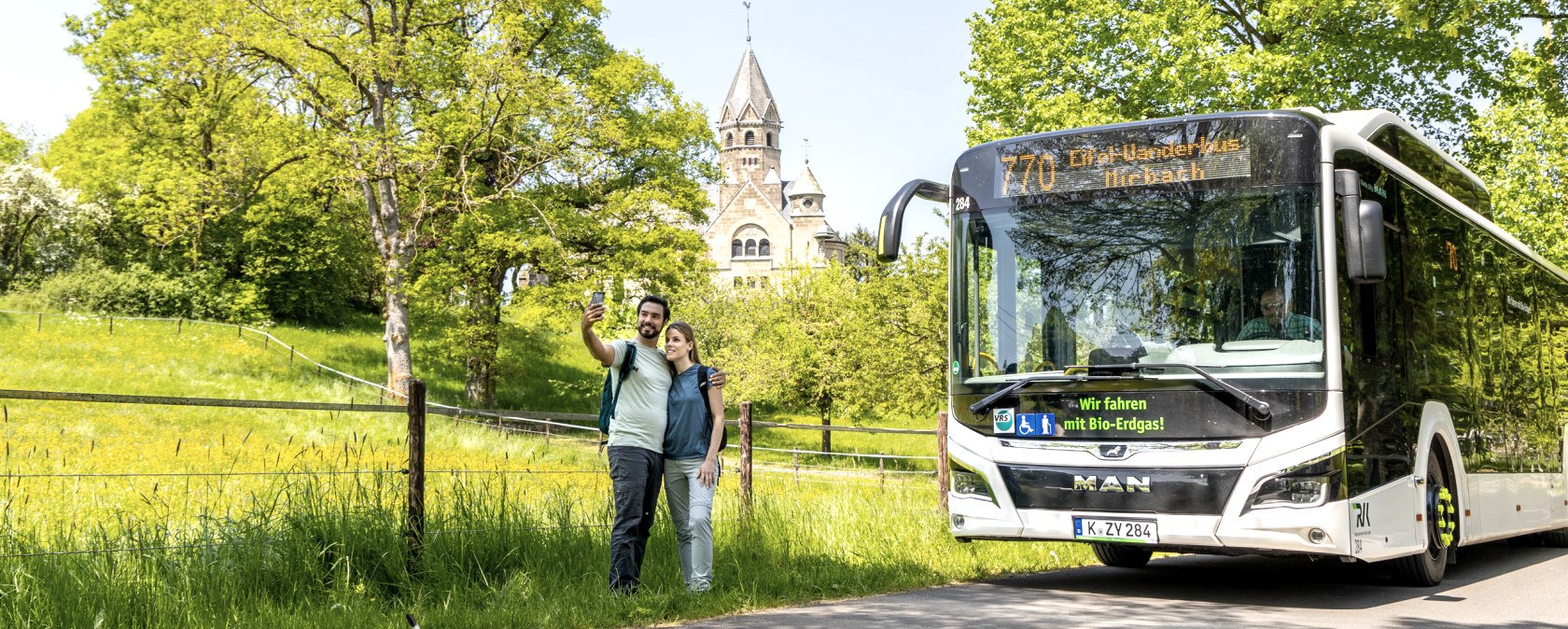 Eifelsteig-Wanderbus, © Eifel Tourismus GmbH, Dominik Ketz