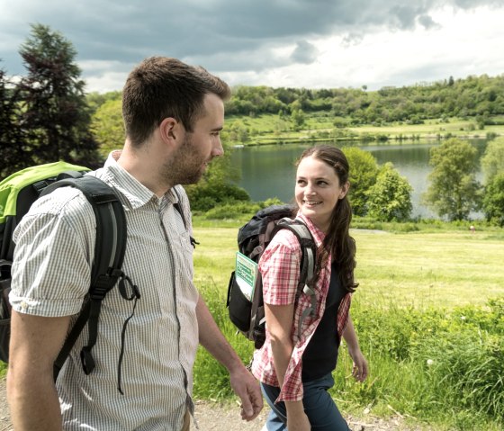 Schalkenmehrener Maar am Vulcano-Pfad, Ziel der Wanderung, © Eifel Tourismus GmbH, D. Ketz