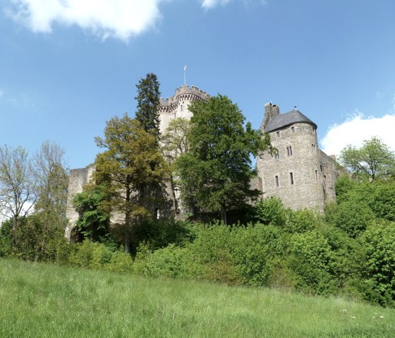 Ausblick auf die Kasselburg bei Pelm, © TW Gerolsteiner Land